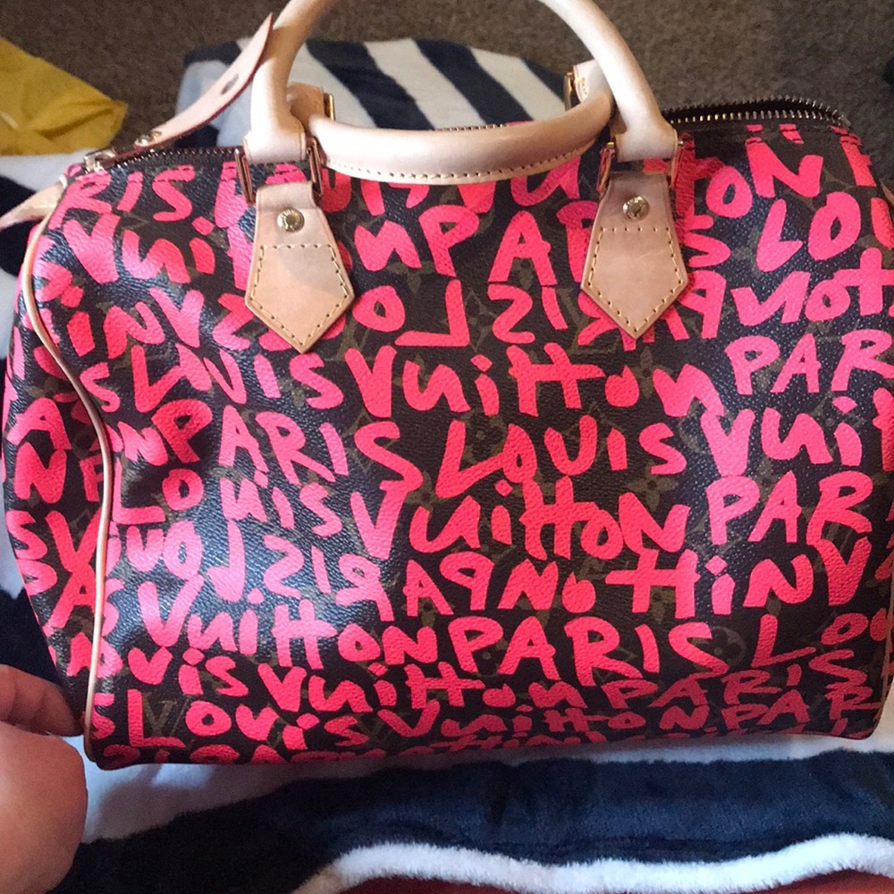 Louis Vuitton Graffiti Hot Pink Speedy 30 Handbag